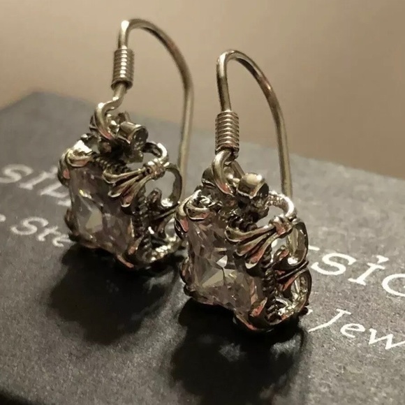 Silpada Sterling Silver Uptown Cubic Zirconia Earrings W0975 - Picture 6 of 14